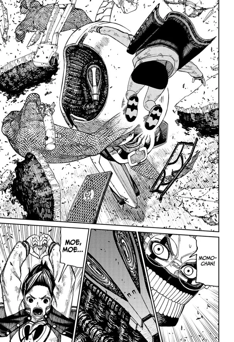 Momo jumps above the alien leader. Curse Okarun watches her launch her "Moe Moe" attack.
