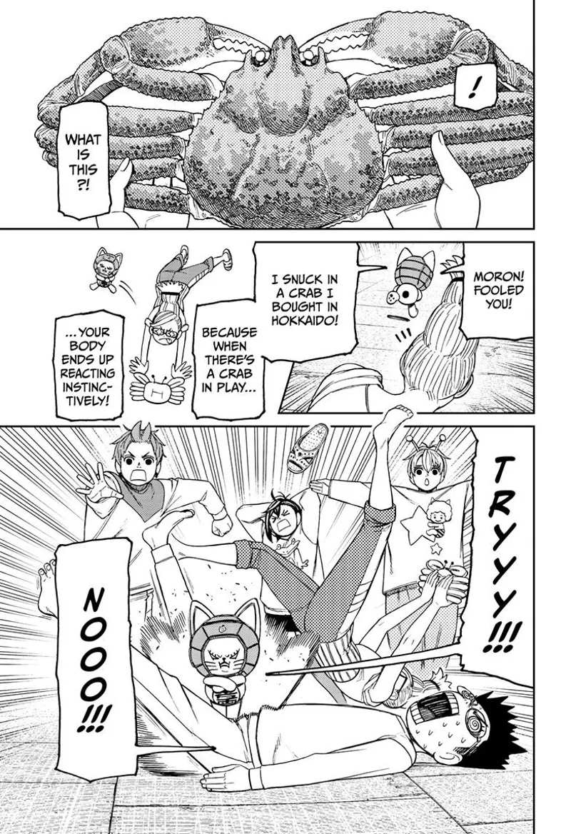 Grandma captures a crab instead. Turbo Granny heads to Okarun, who is lying down.
