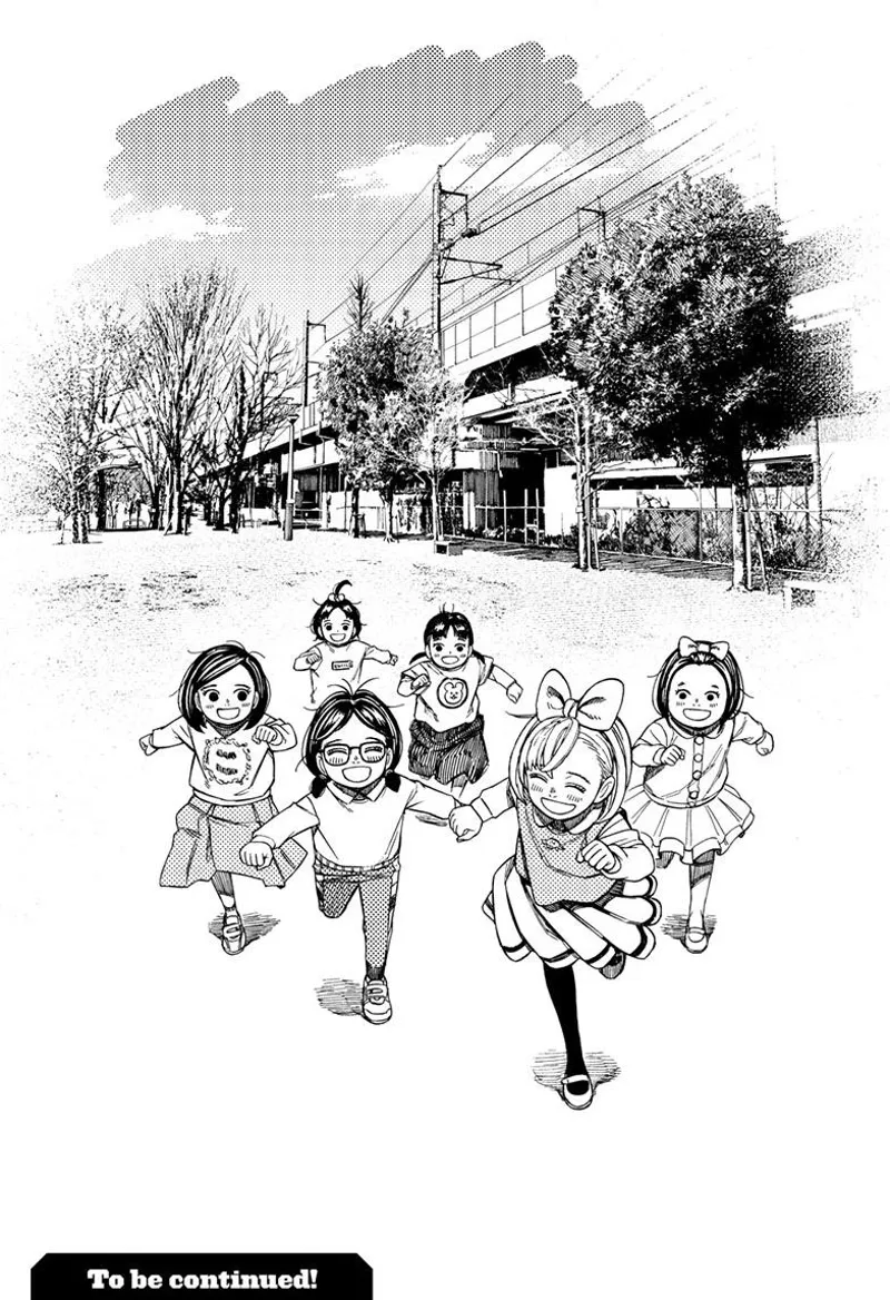 Young Mai and Rin are running together with their friends.