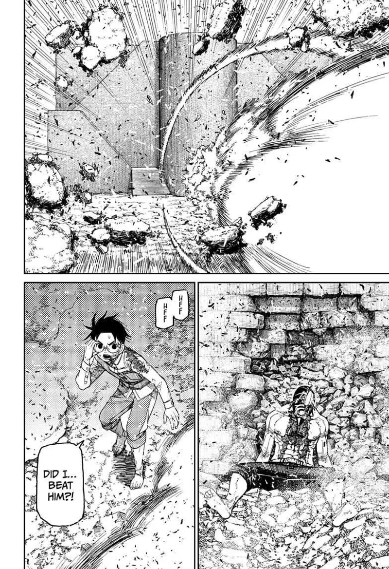 'Brella Boy crashes into the castle wall. Okarun transforms back to normal and wonders if he will beat him.