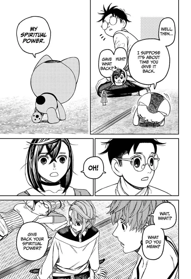 Turbo Granny stands up and tells Momo and Okarun to repay her and give her spiritual power.