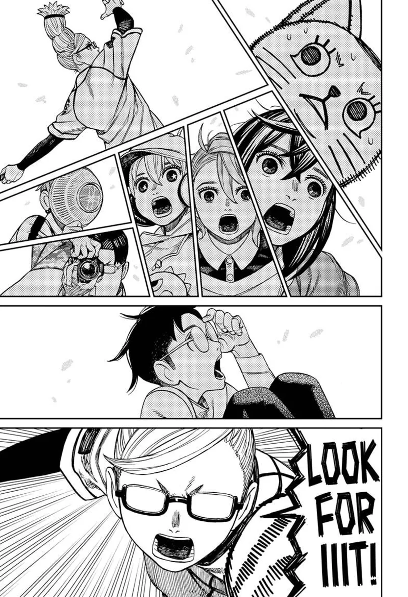 Turbo Granny, Momo, Aira, Vamola, jiji, and Kita are shocked at what they see. Granda yells to them to look for it.