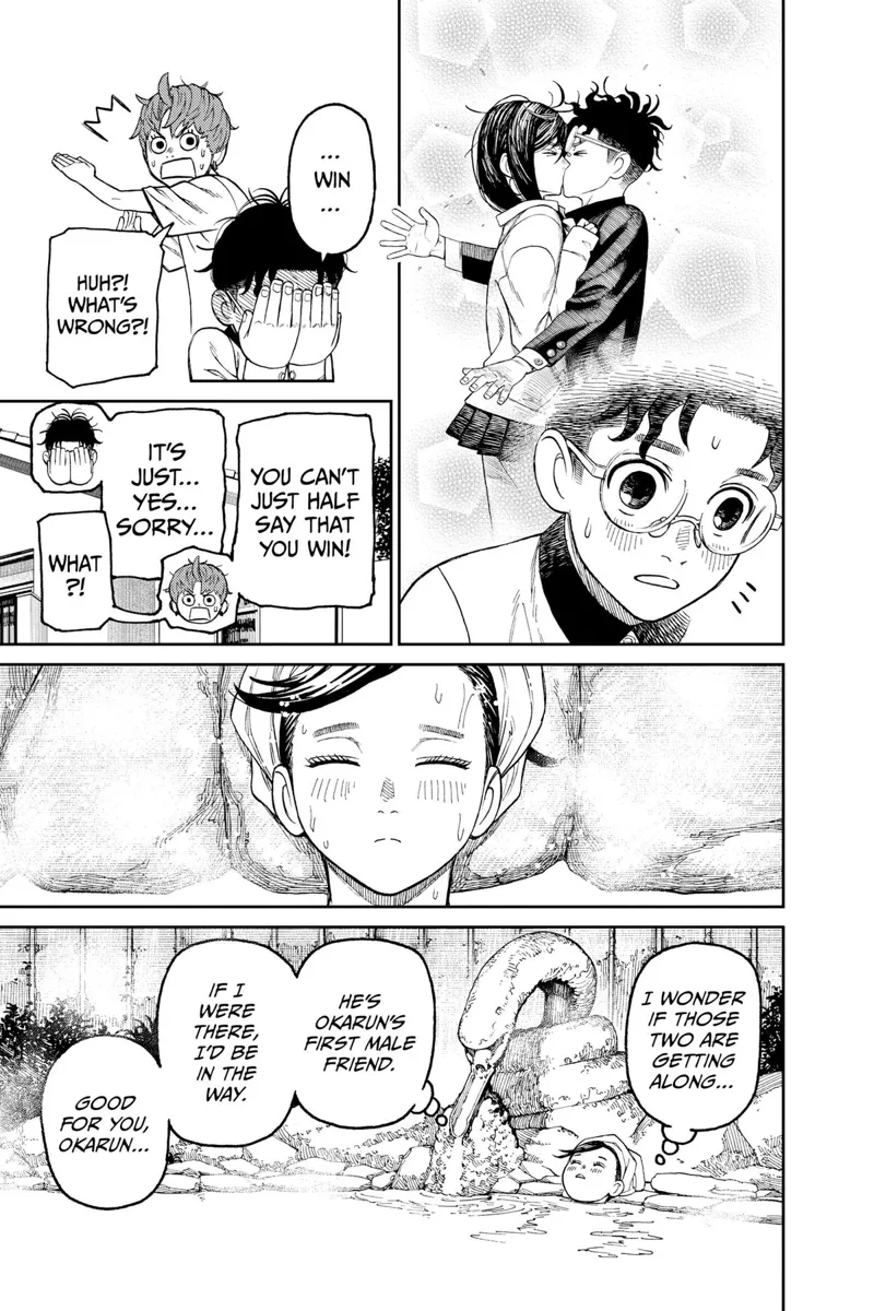 Okarun recalls the time he and Momo kissed. Momo is enjoying the bath in the hot spring.