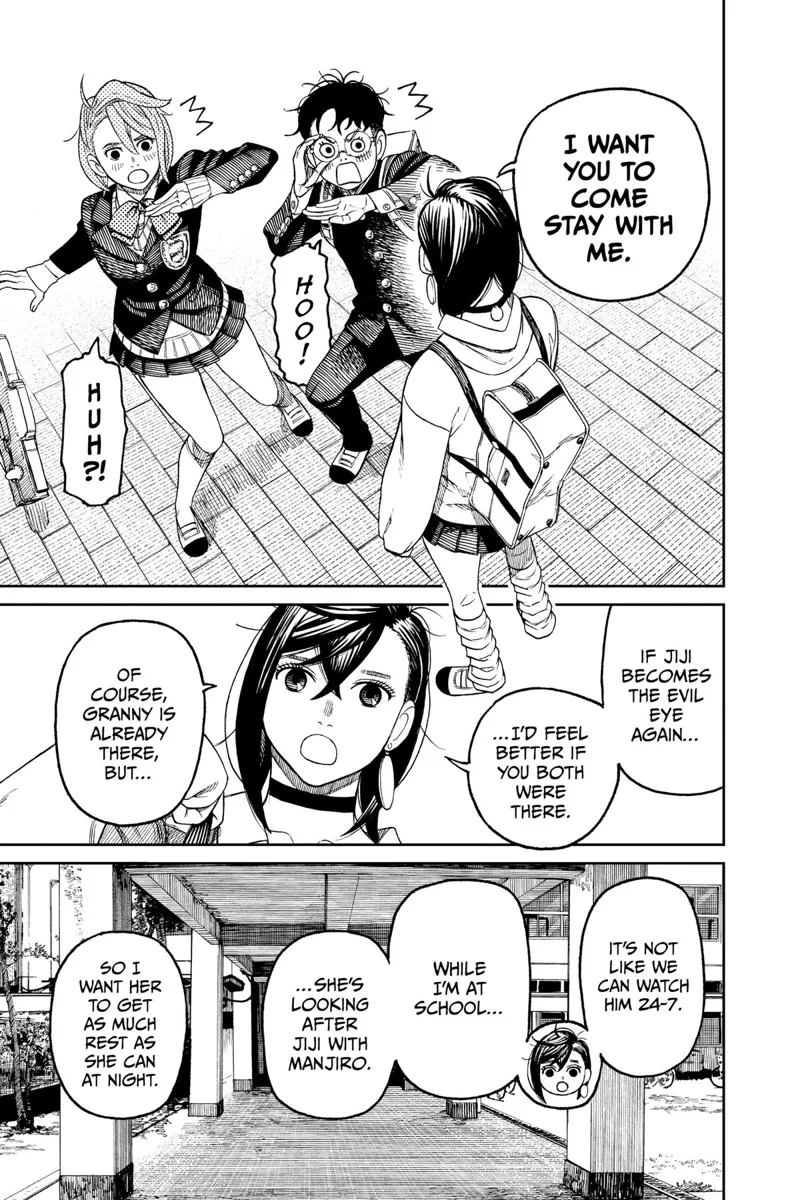 Momo asks Okarun and Aira to monitor Jiji with her at his house.