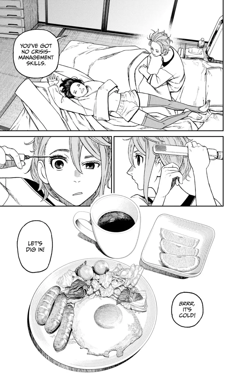 Aira sees Momo still sleeping. She fixes her hair and prepares for breakfast.