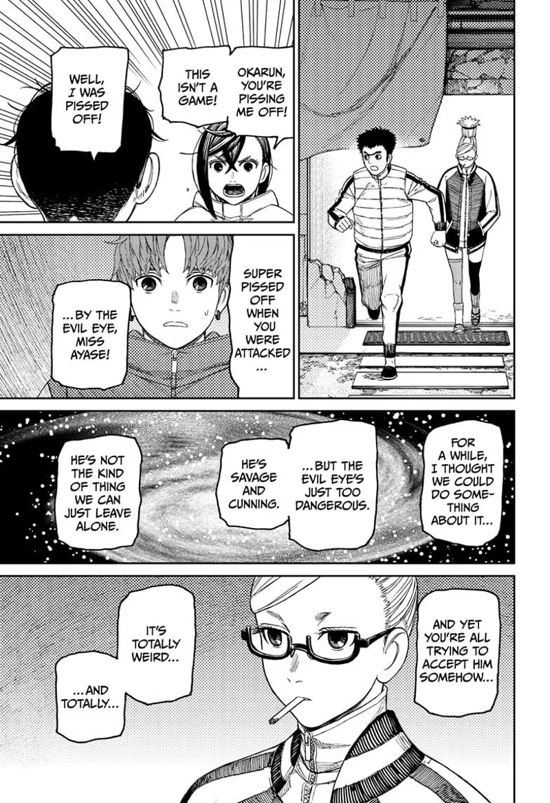 Manjiro and Grandma come out of the house to see Okarun explain something to Momo.