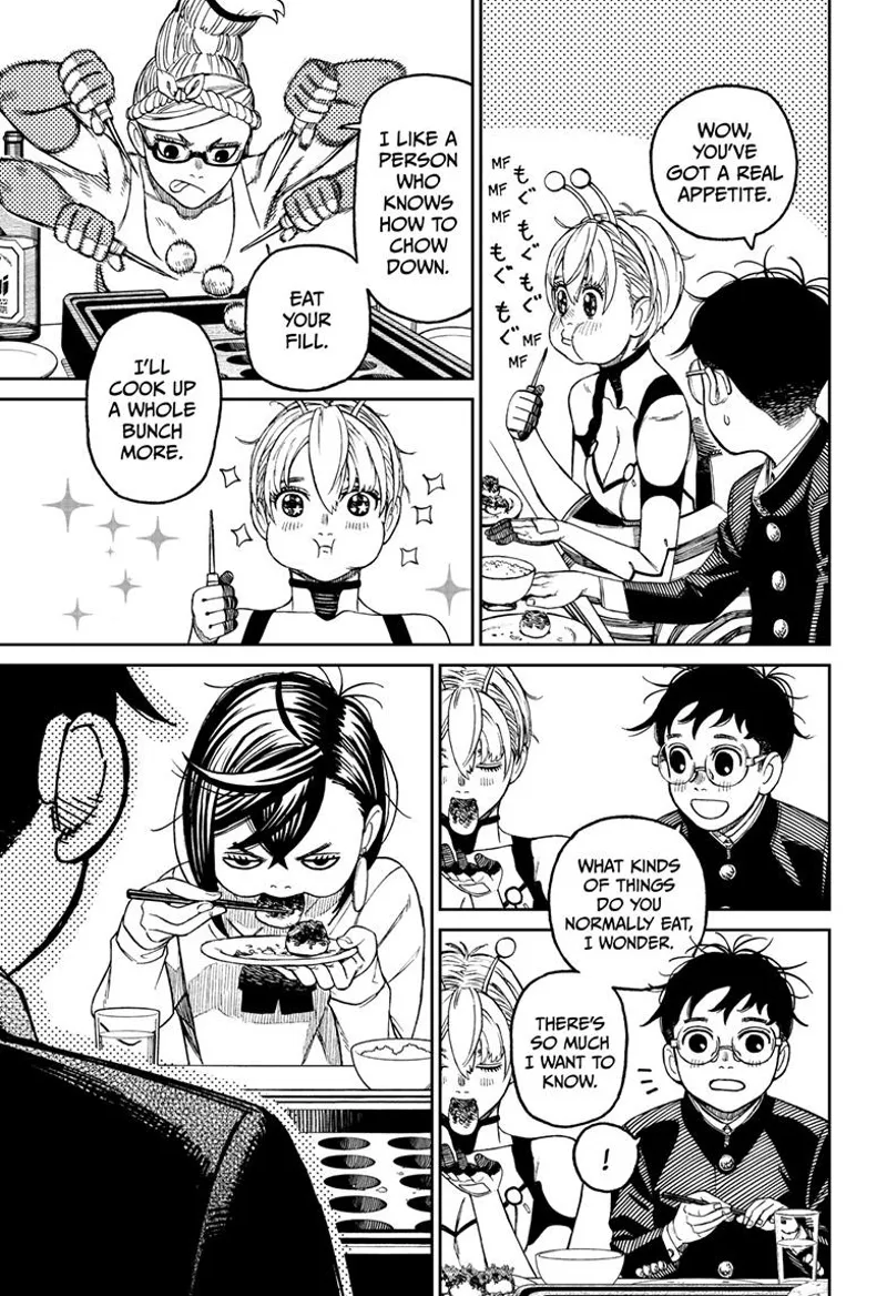 Grandma cooks more Takoyaki. Okarun is excited to know more about Vamola. Momo stares at him menacingly.