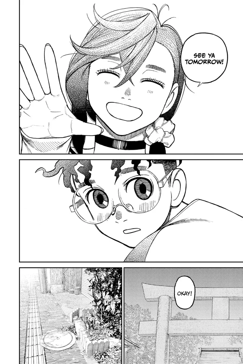 Momo smiles and waves her hand at Okarun, telling him to see him tomorrow.