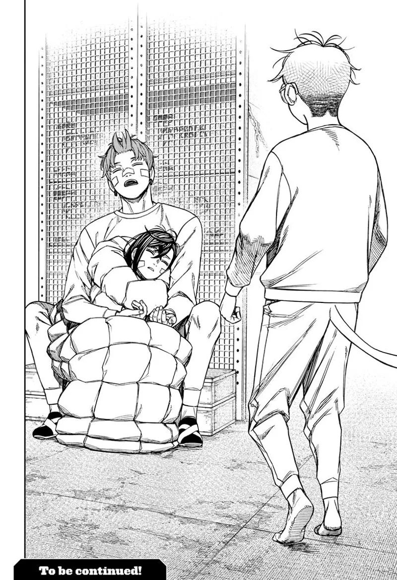 Okarun sees Jiji hugging Momo from behind.